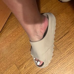 Yeezy slides , look pictures for condition, a couple of scratches